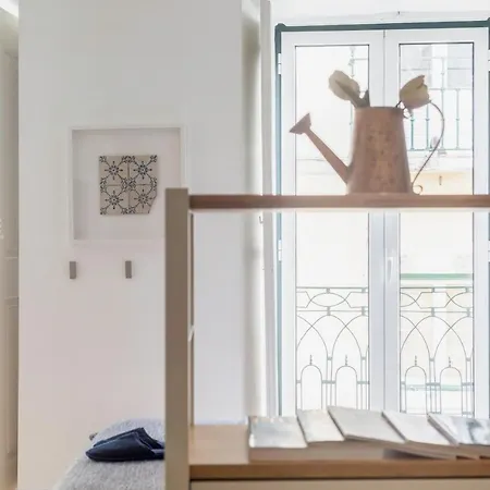 Bairro Alto Bronze Of Art Apartments-2
